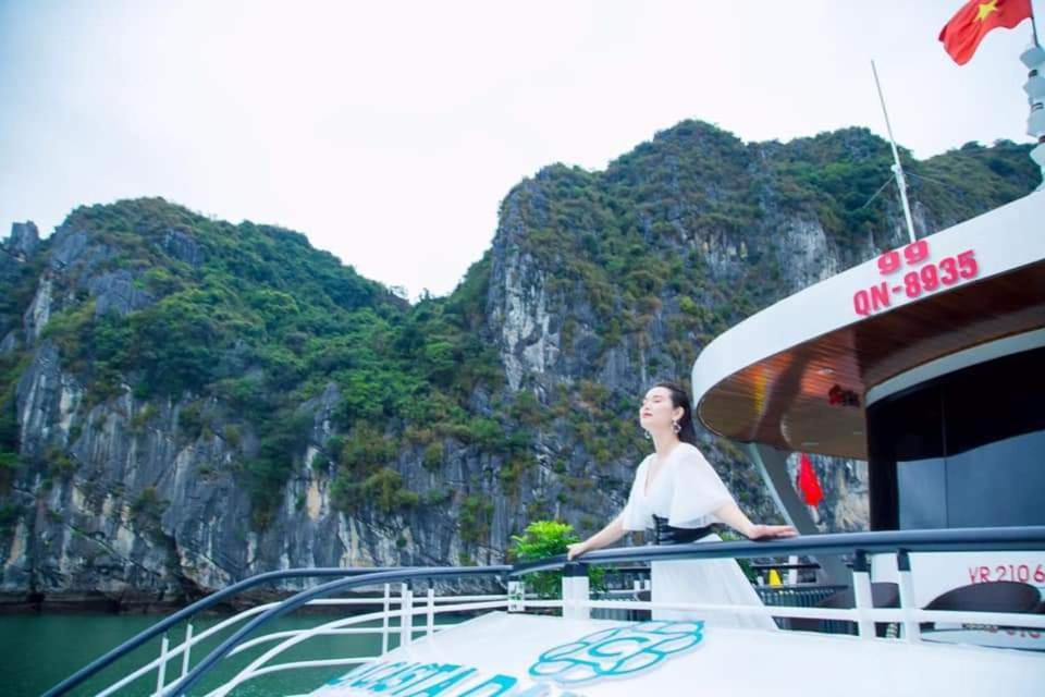 Dragon Hotel Ha Long Exterior photo
